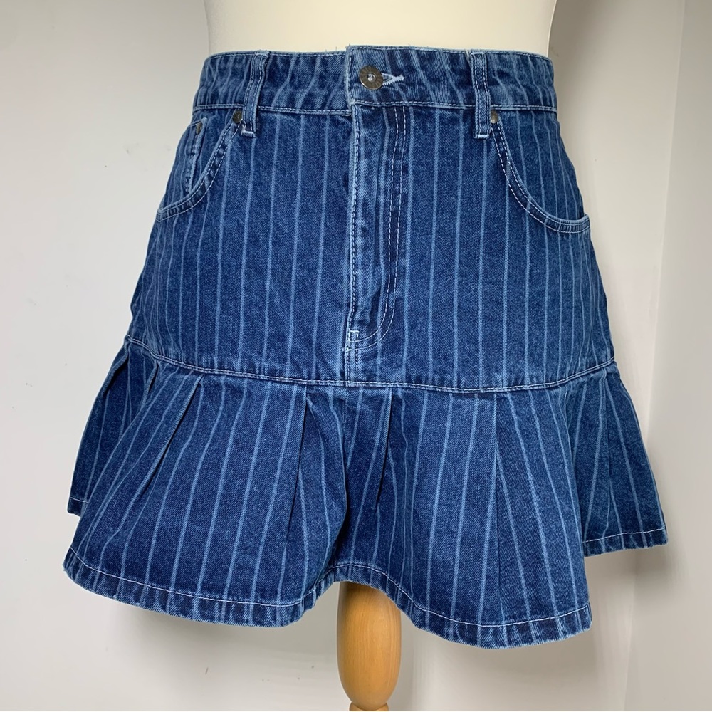 Ragged Priest Blue Denim Mini Skirt Pinstripe Flare With Pleats Waist 34" UK 16 - Picture 11 of 14